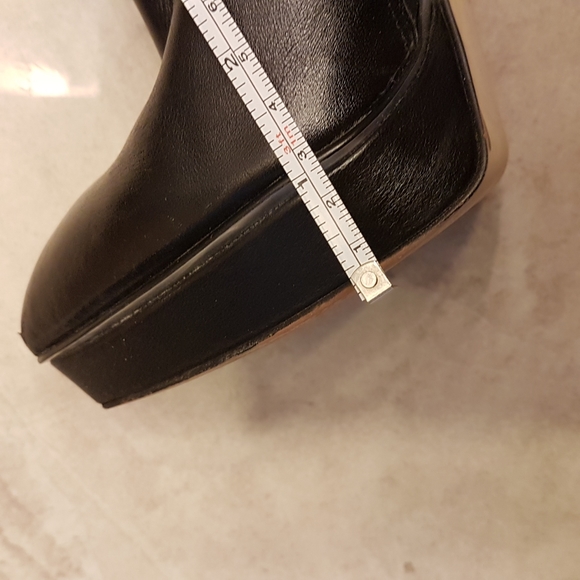 Michael Kors boots 7M - Picture 15 of 16